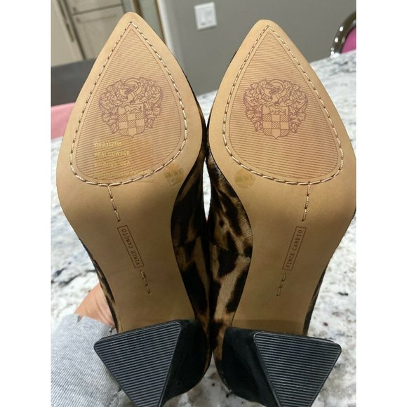 Vince Camuto Candera Leopard Block Heel Pumps 6 - Picture 10 of 10